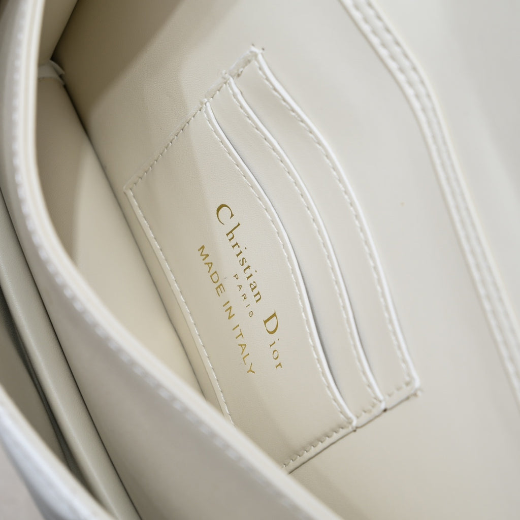 136ND27B Popular leather bag