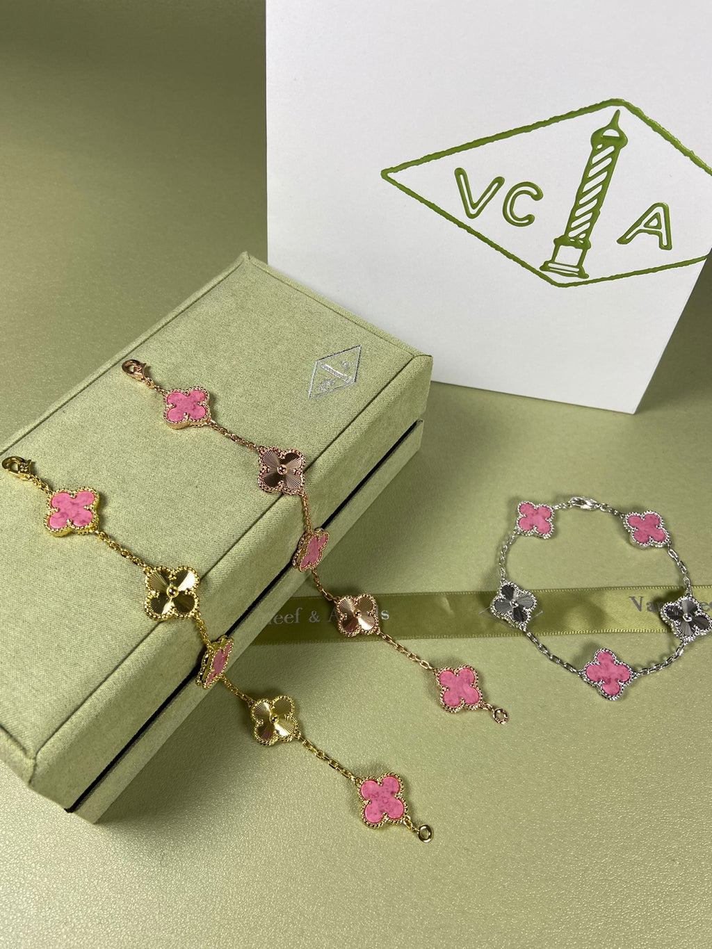 5XVA181K  Popular bracelets  5 flowers normal size1.5cm flower