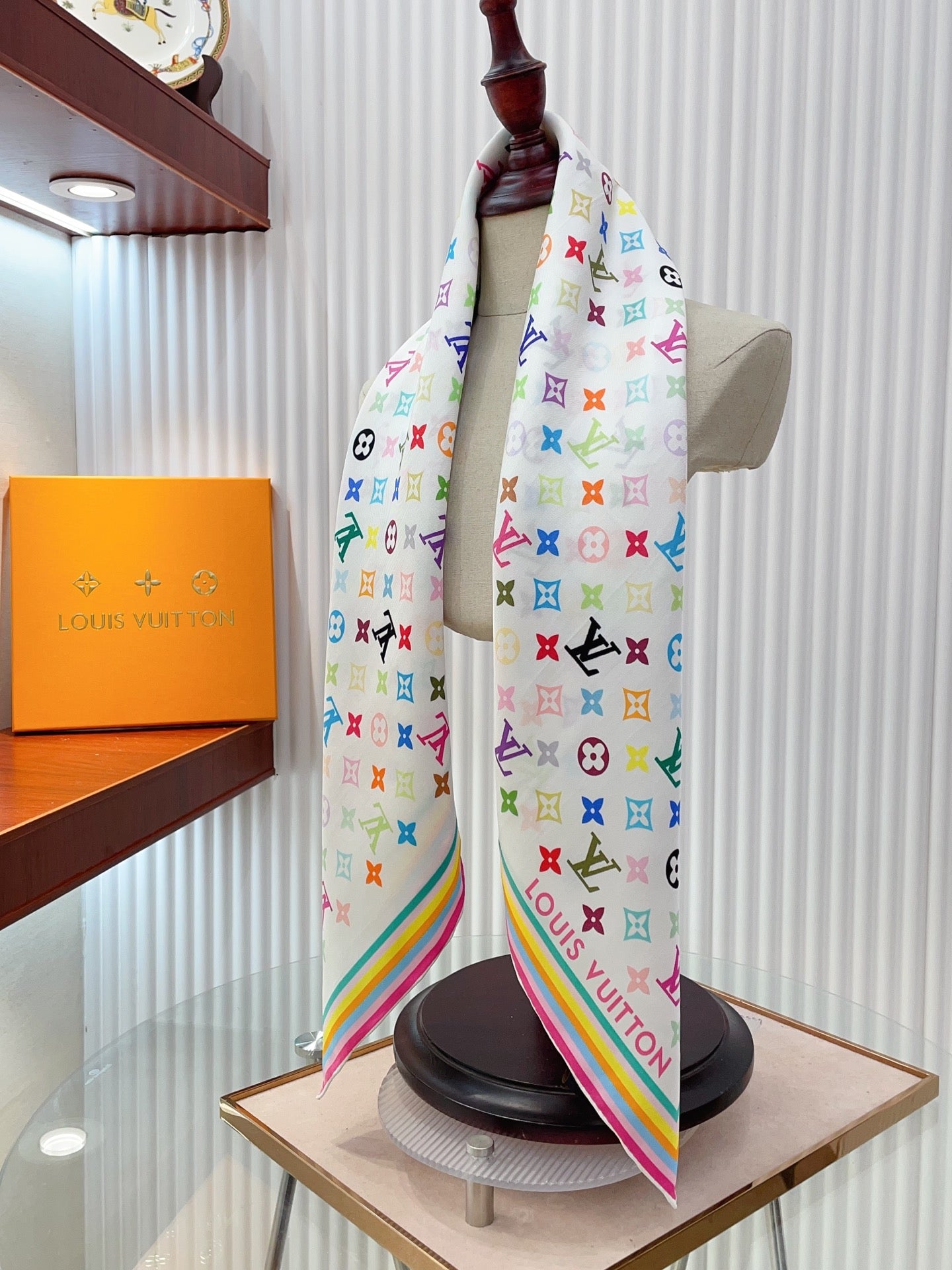 135ZE201W Popular Silk Scarve