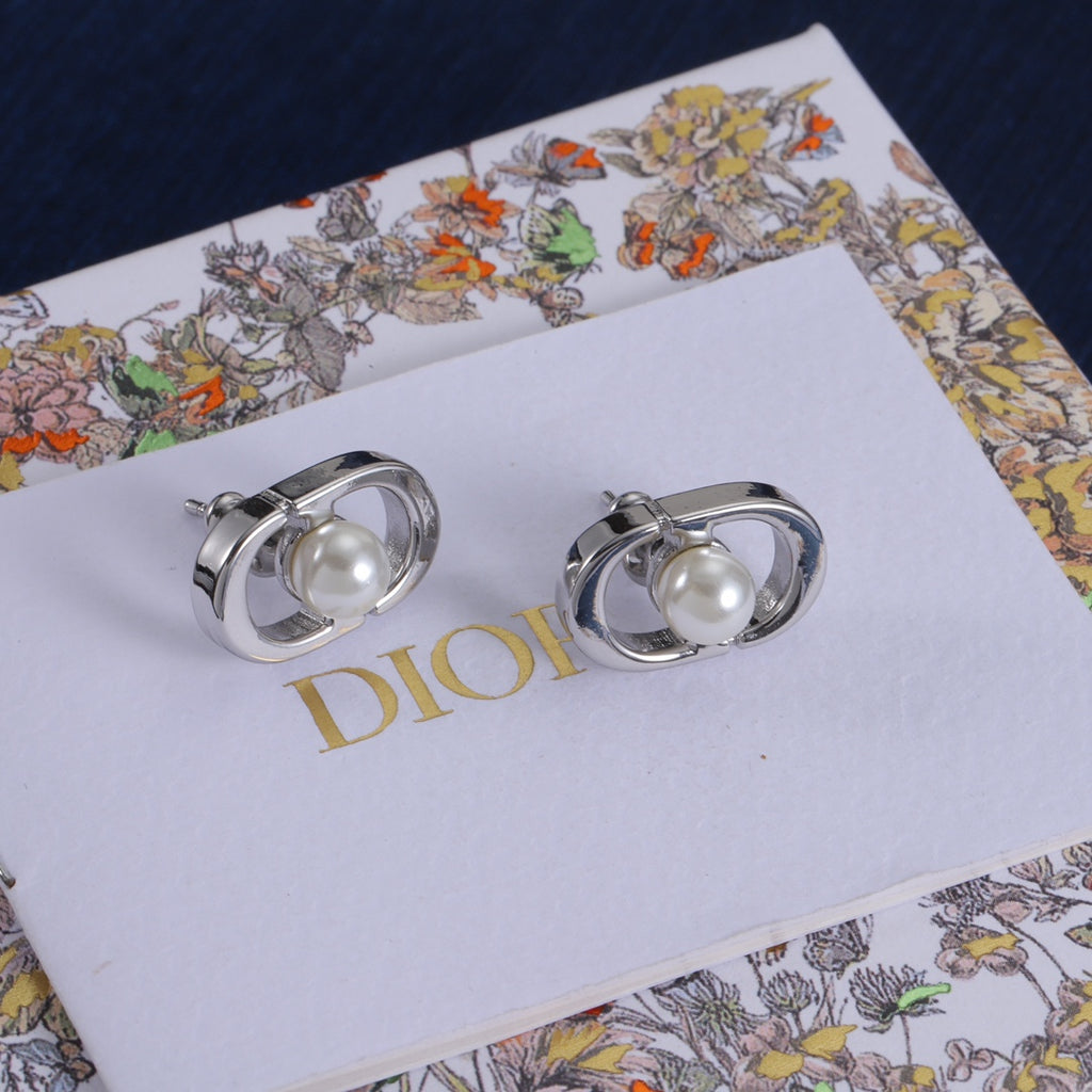 14D256E Popular  Earrings
