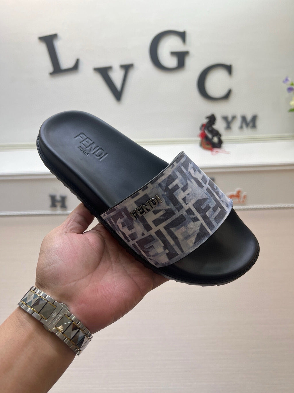 54F15Z Popular slippers
