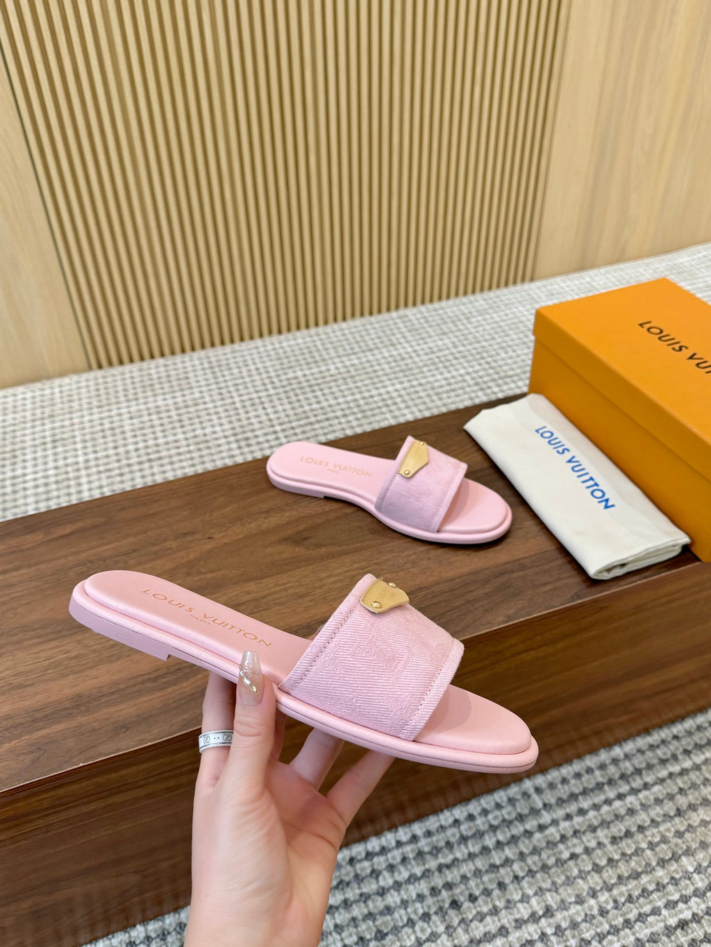 245RE3Z Popular high-quality shoes