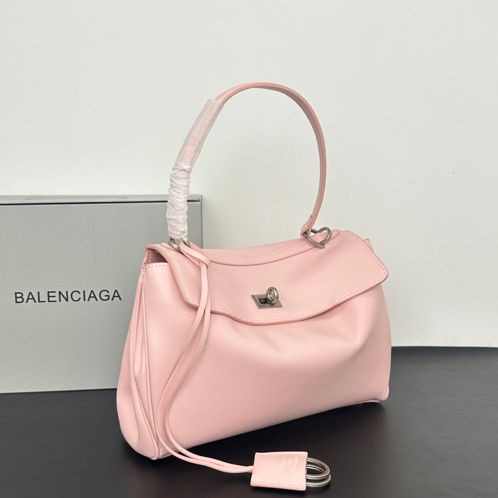 B1X56J32 Popular high-quality leather bag