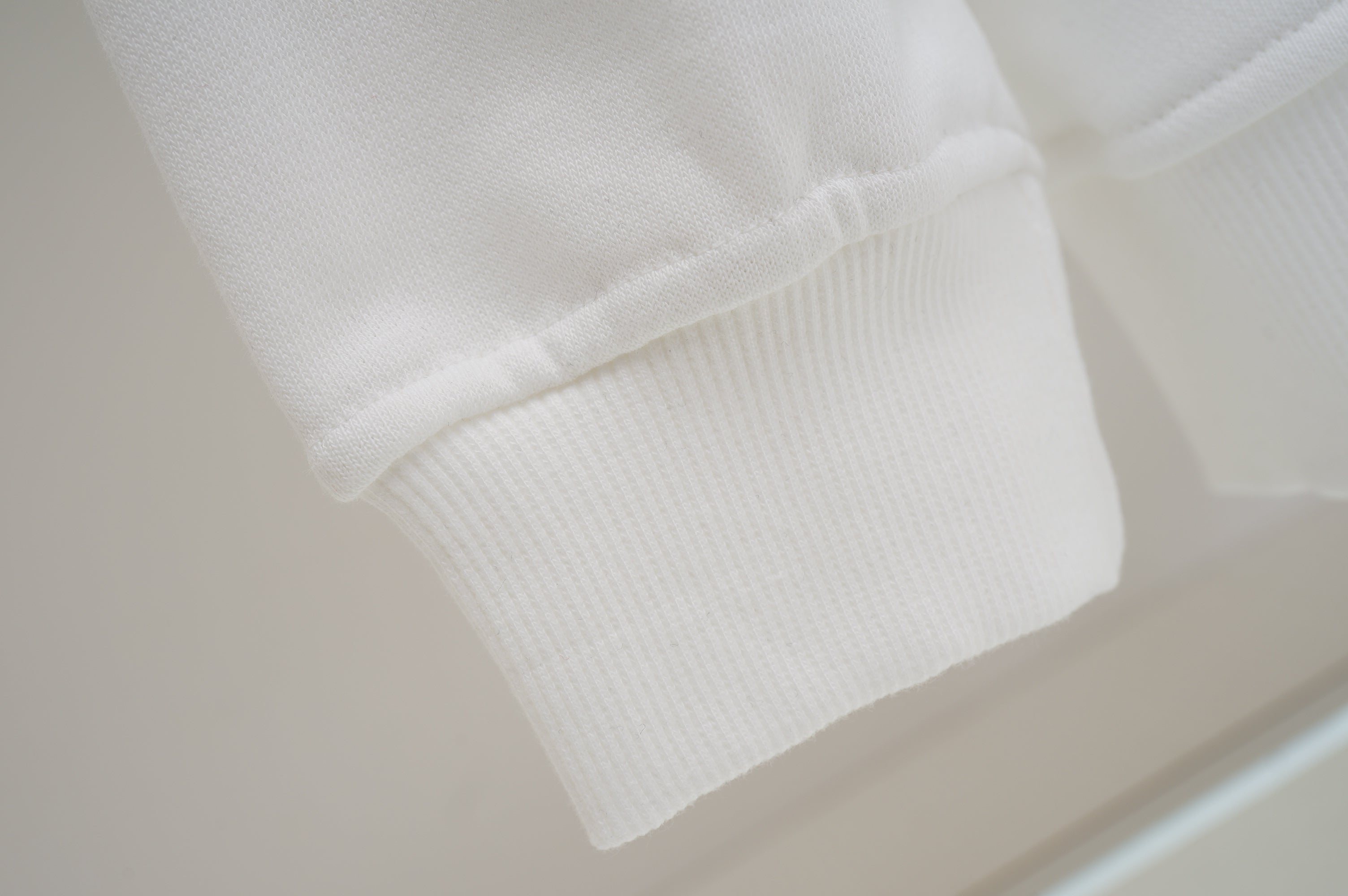 95ZA215U Popular Sweaters