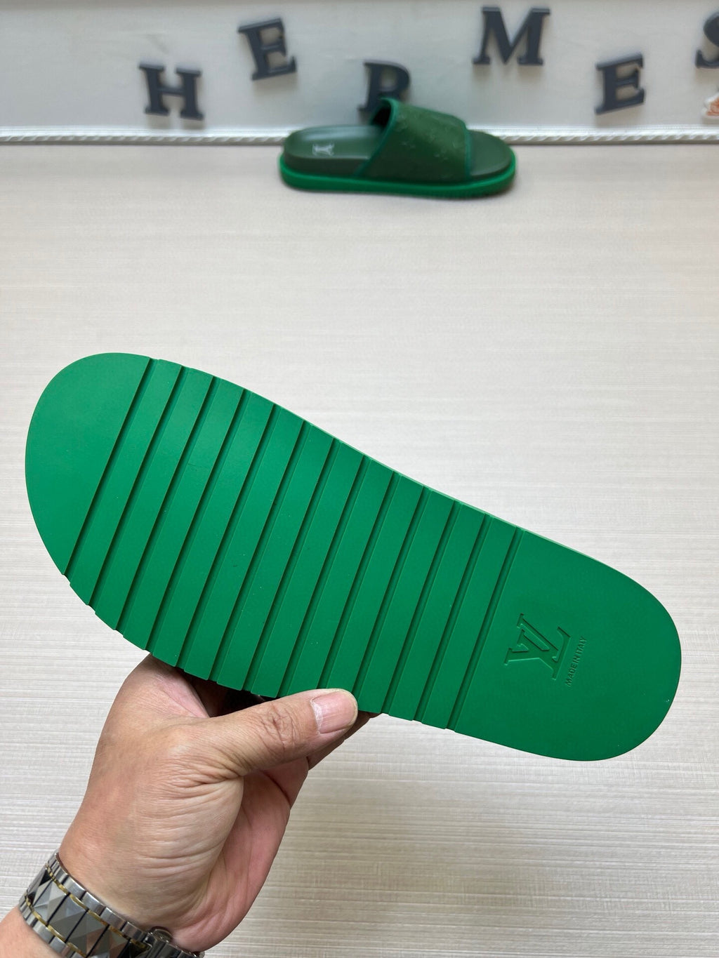 5WE253Z Popular Slippers