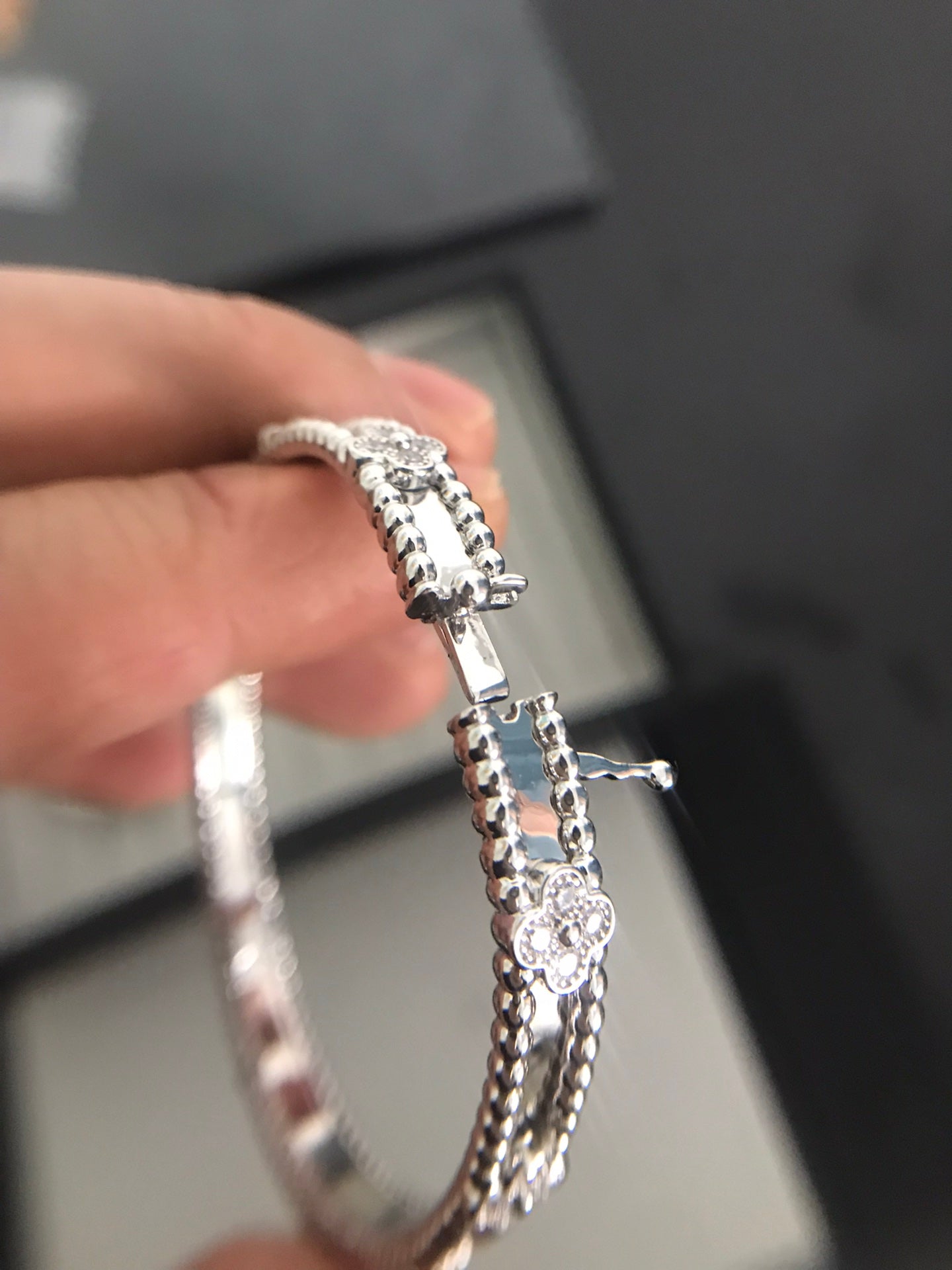 55QVC81K  Popular Bracelets