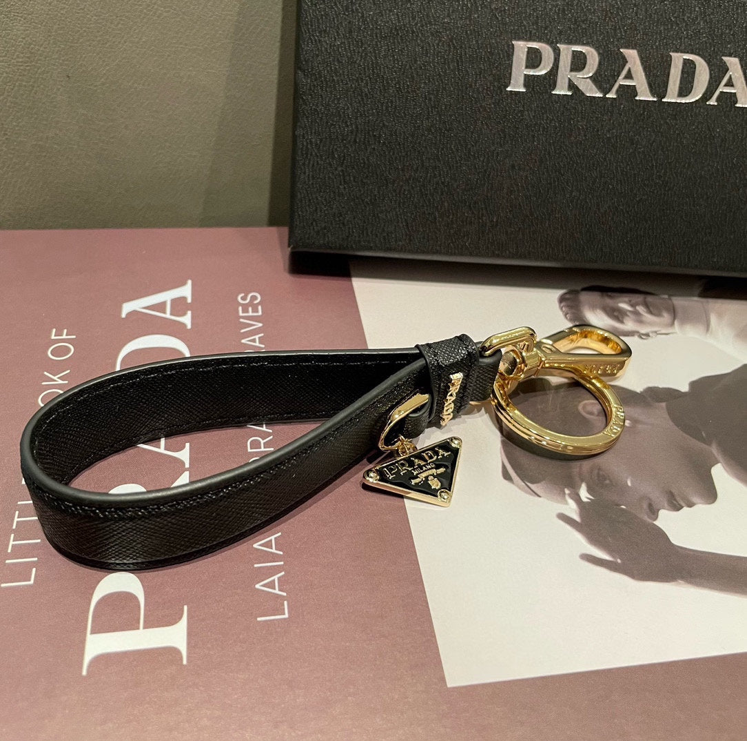 14PD55A  Popular key closure
