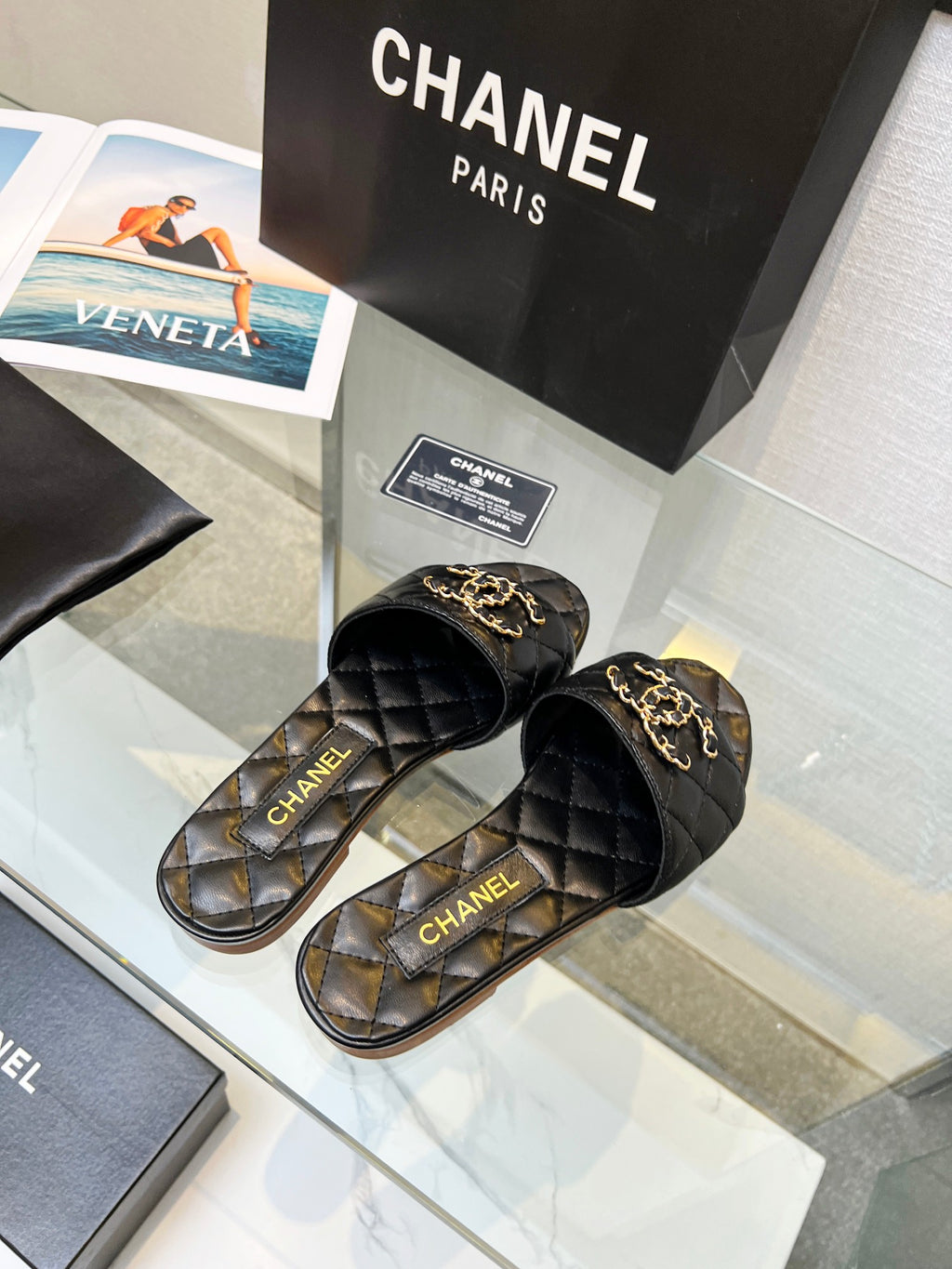 245RC12Z Popular genuine leather slippers