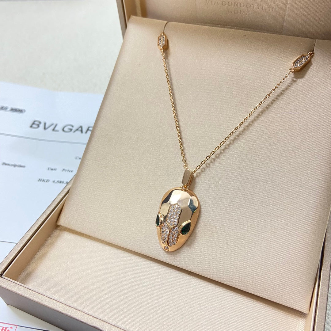 55QS412X Popular Necklaces