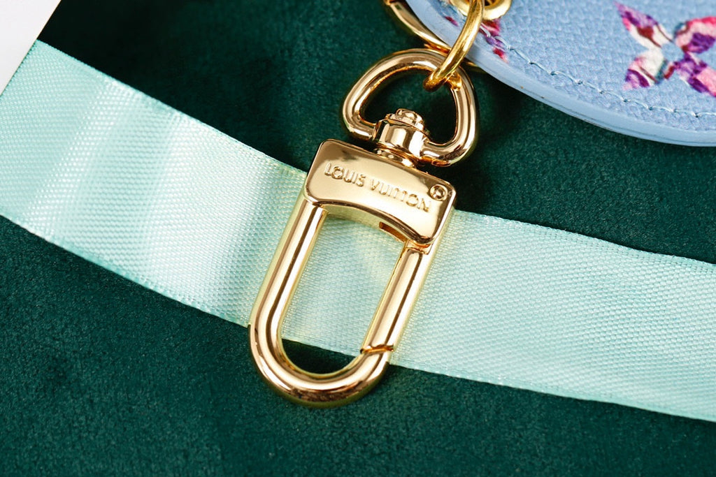 35QE22A Popular bag 's charms accessories