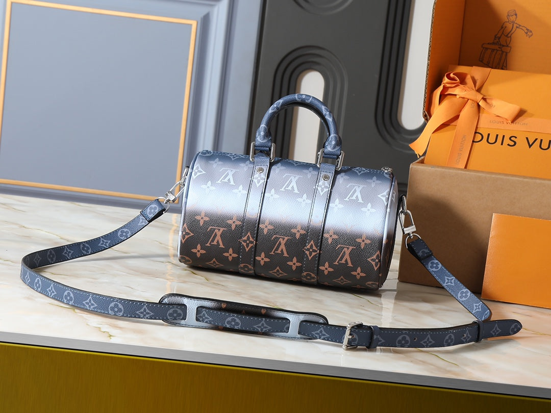 146PE30B Popular leather bag