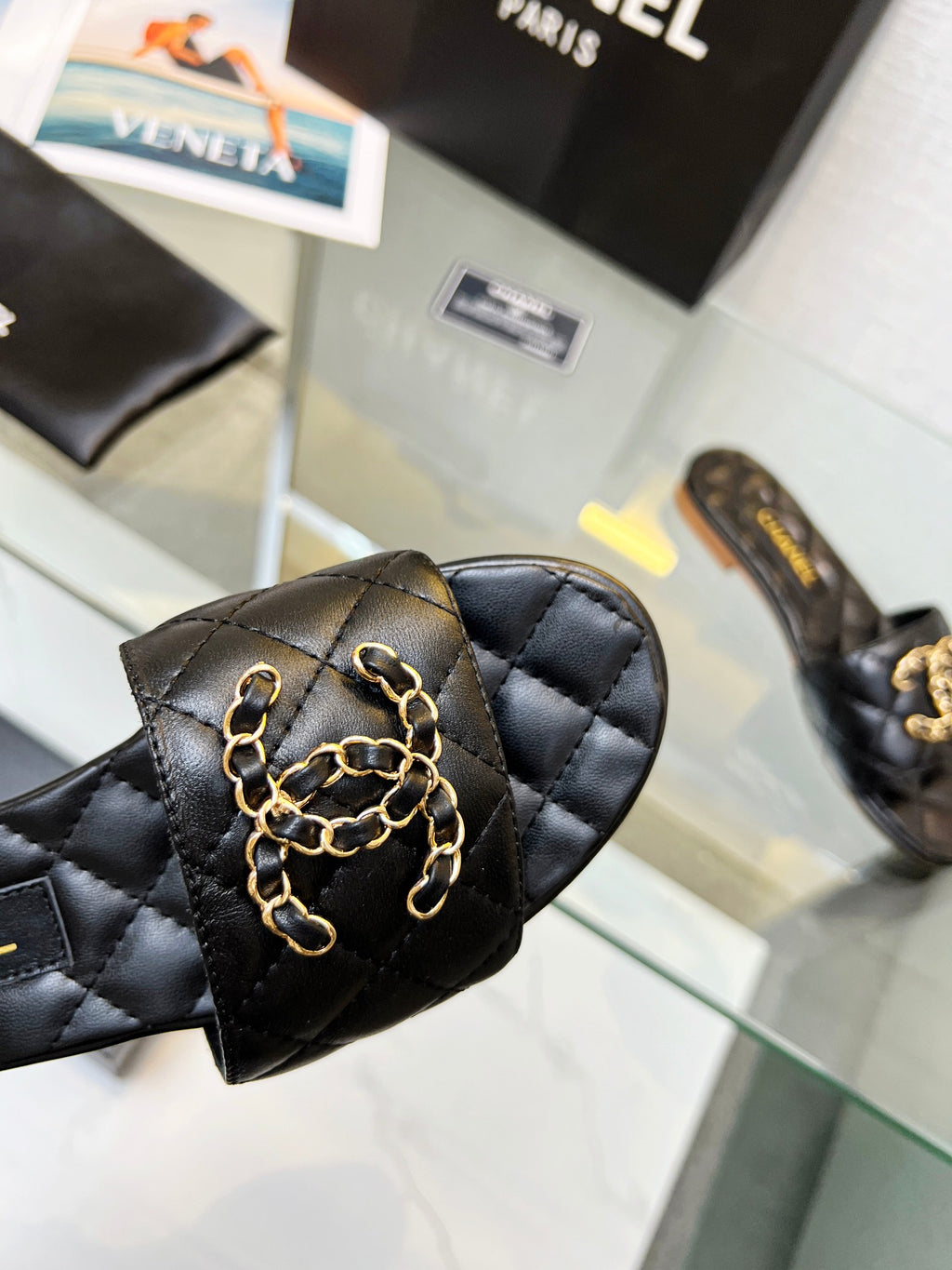 245RC12Z Popular genuine leather slippers