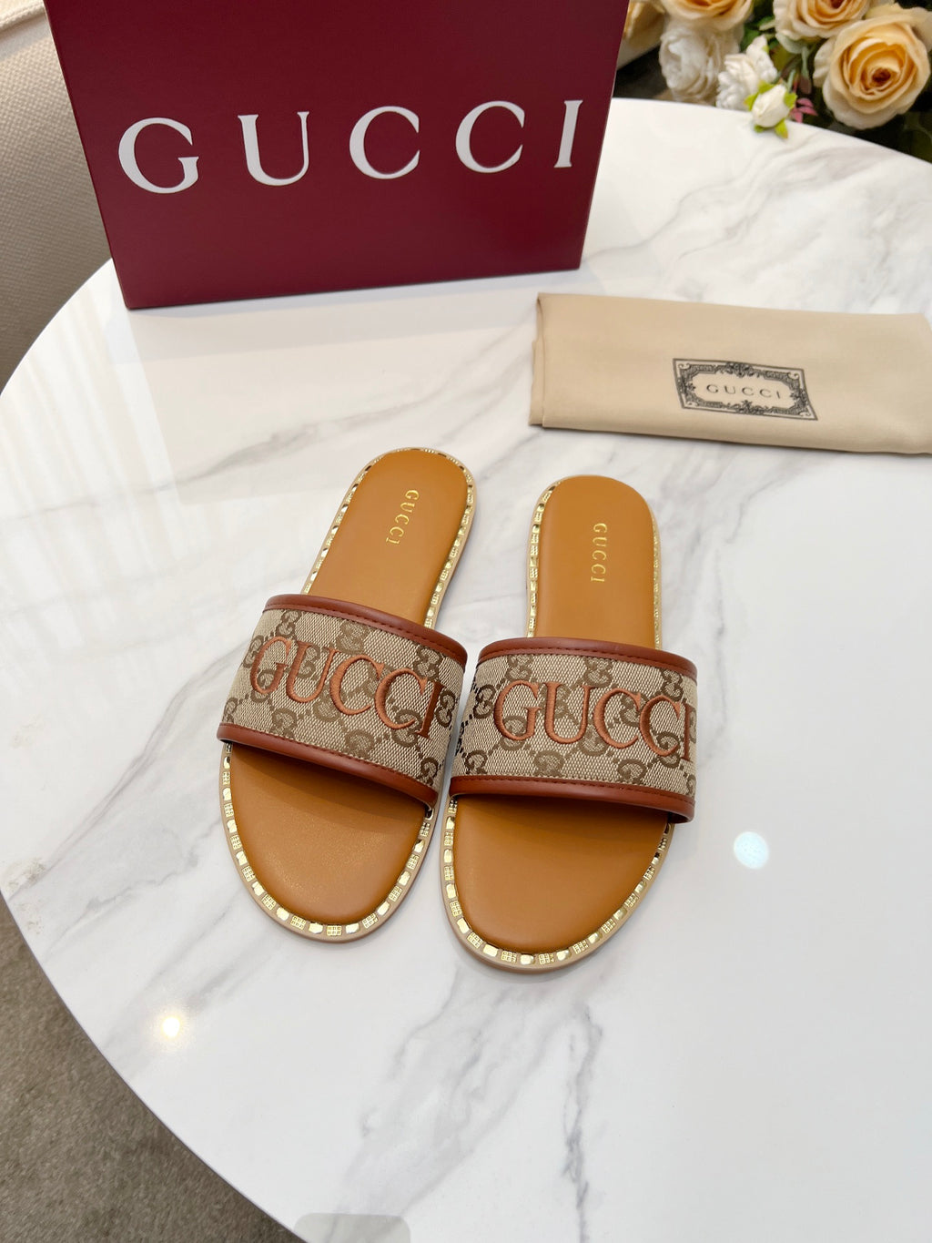 255QB29Z Popular Slippers