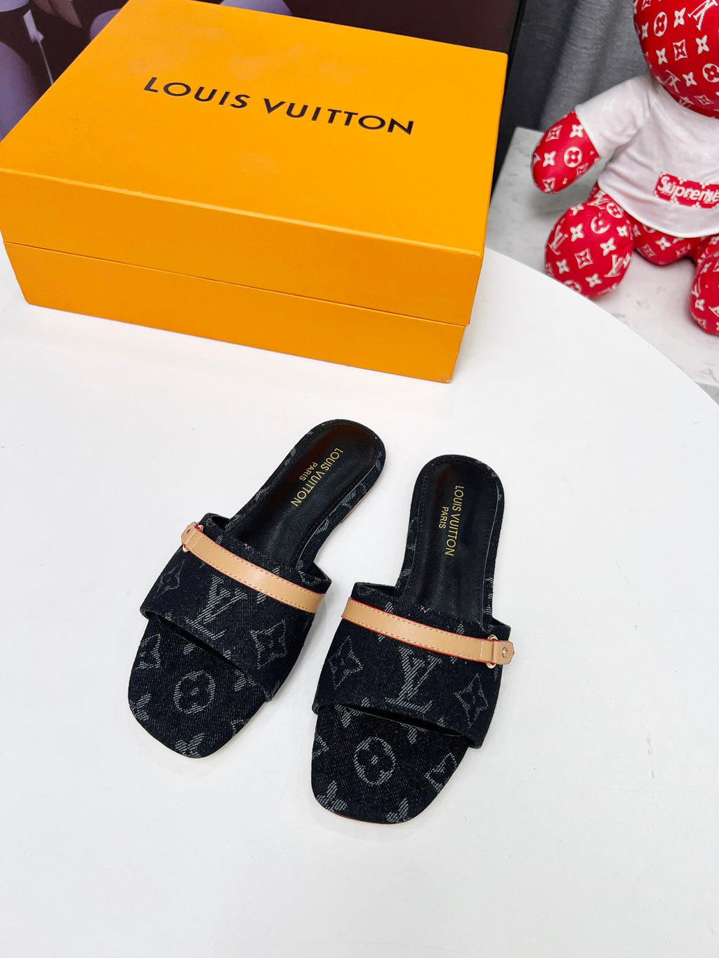 245RE23Z Popular high-quality shoes