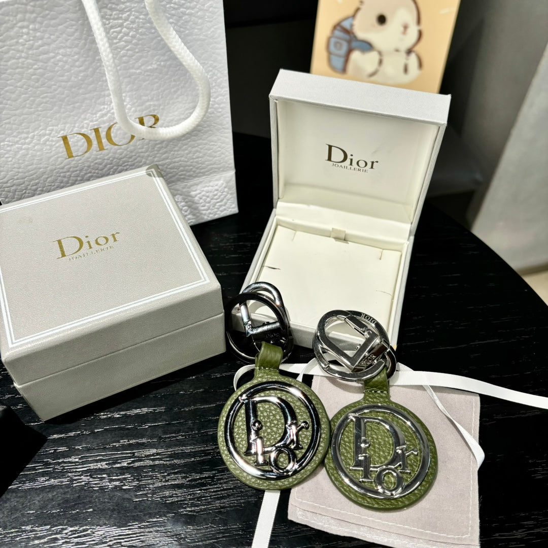 346RD30A Popular bag 's charms accessories