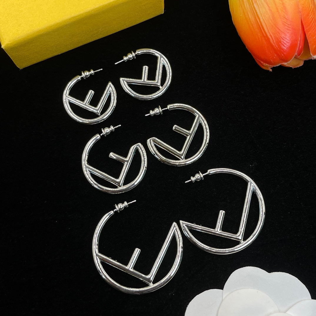 14F647E Popular  Earrings