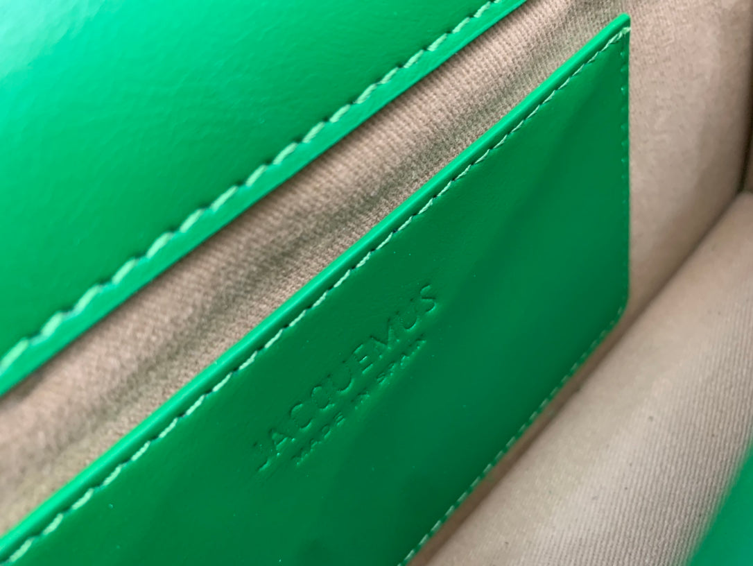 B1P46A159 Popular leather bags(28x13.5x6cm)