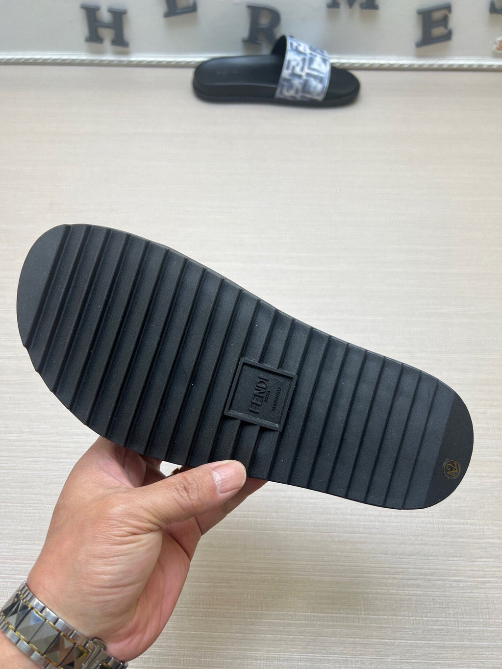 54F15Z Popular slippers