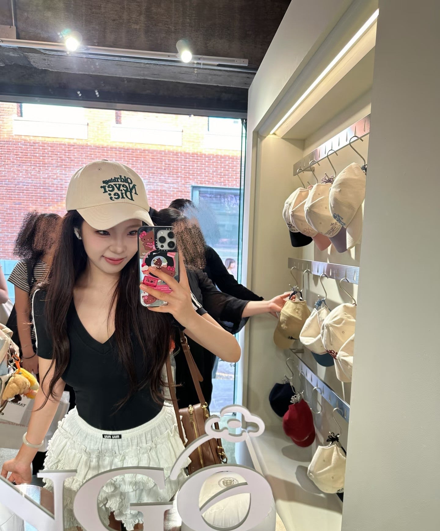 16XA13M Popular hats