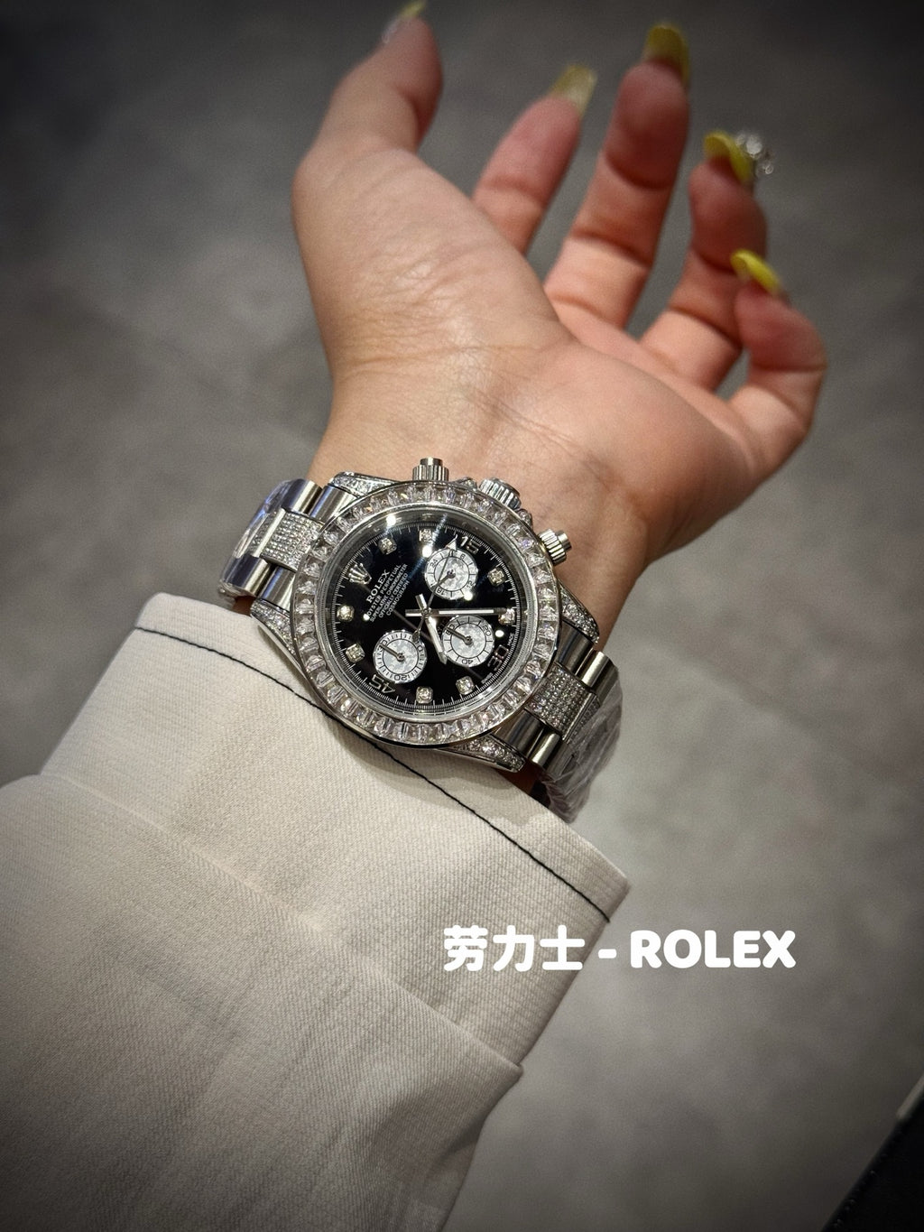 146RL124L Popular watches
