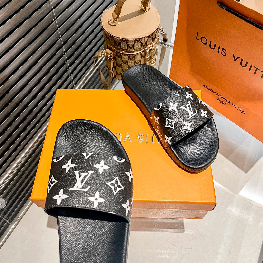 14E195Z Popular Slippers