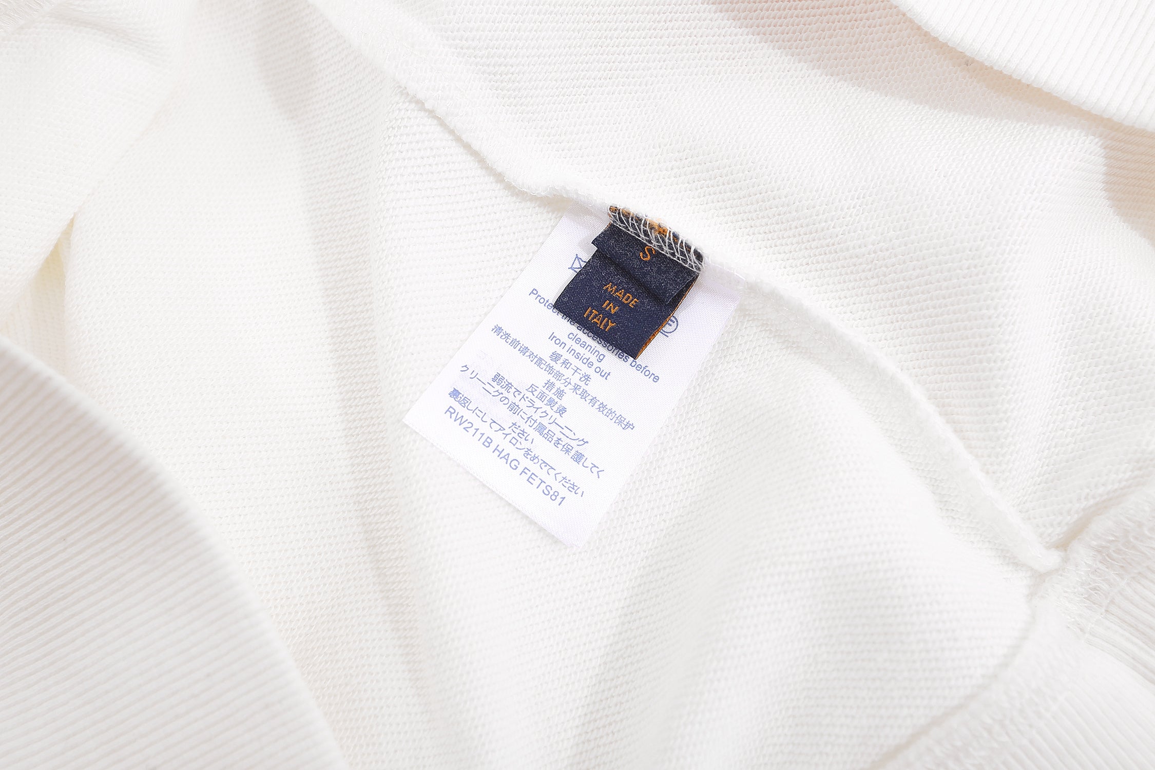 95QE3U Popular Sweaters