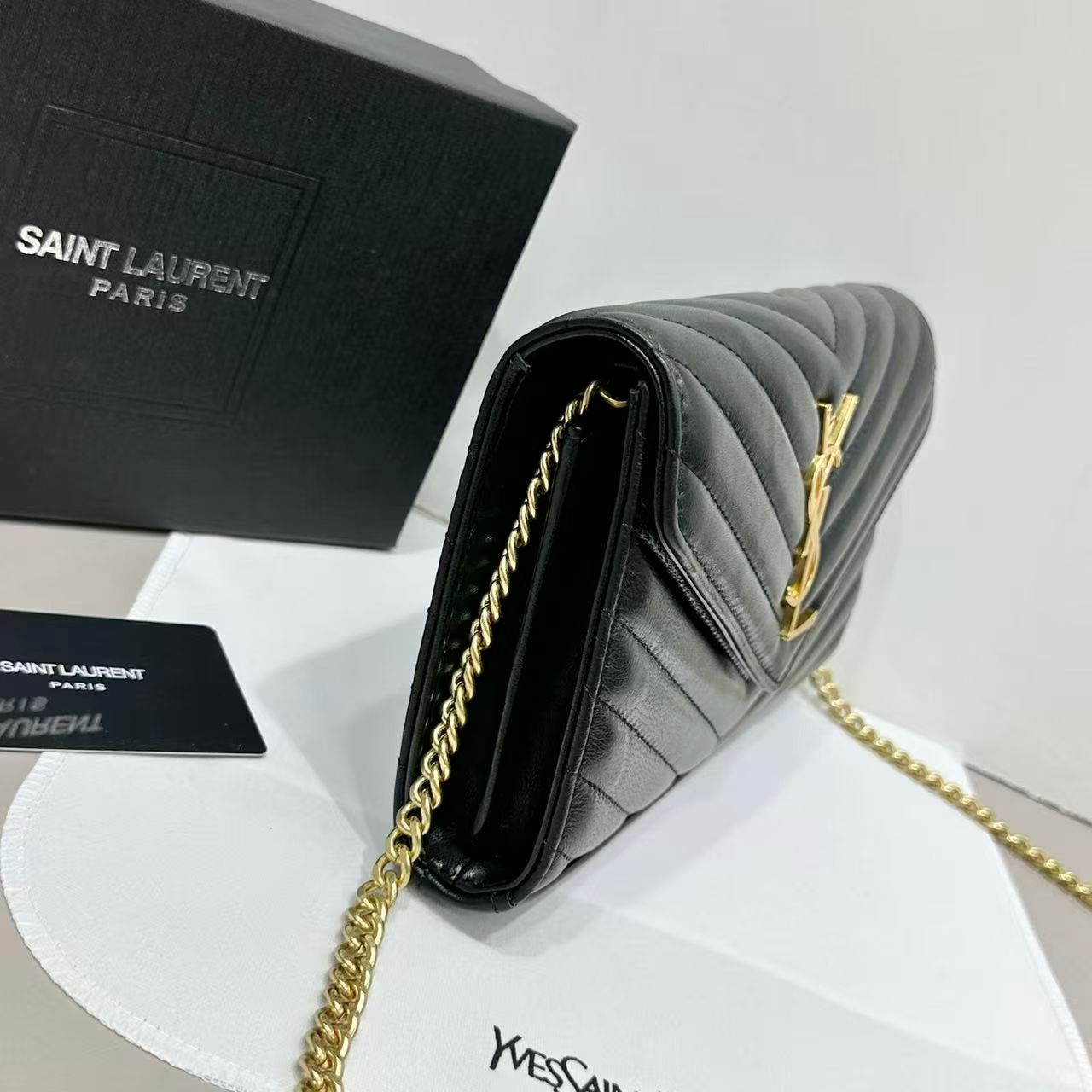 B1X66SL8 Popular high-quality leather bag