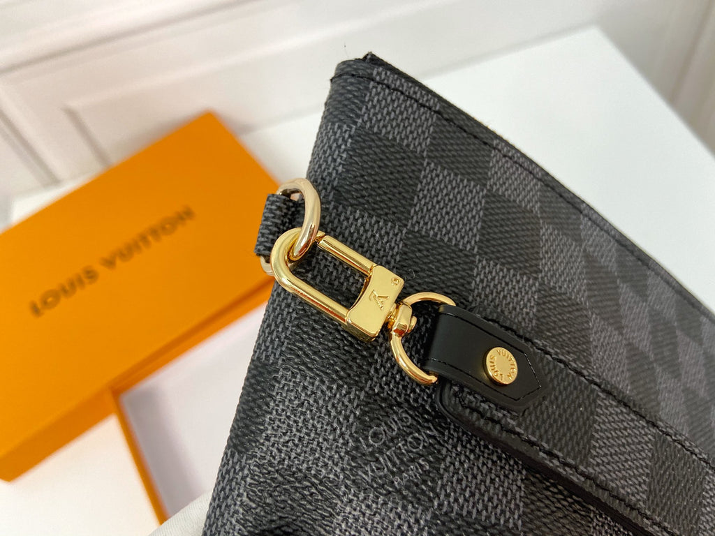 146PE51B Popular leather bag