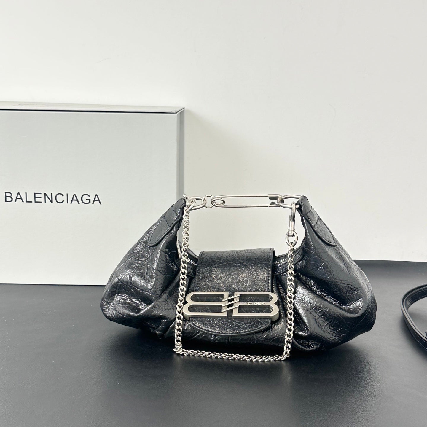 136PJ120B Popular leather bag