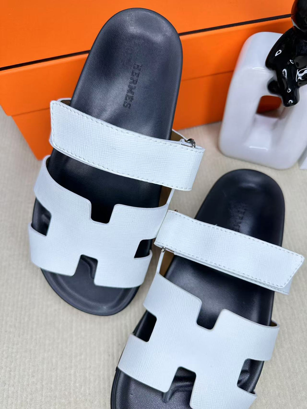 255QH28Z Popular leather shoes