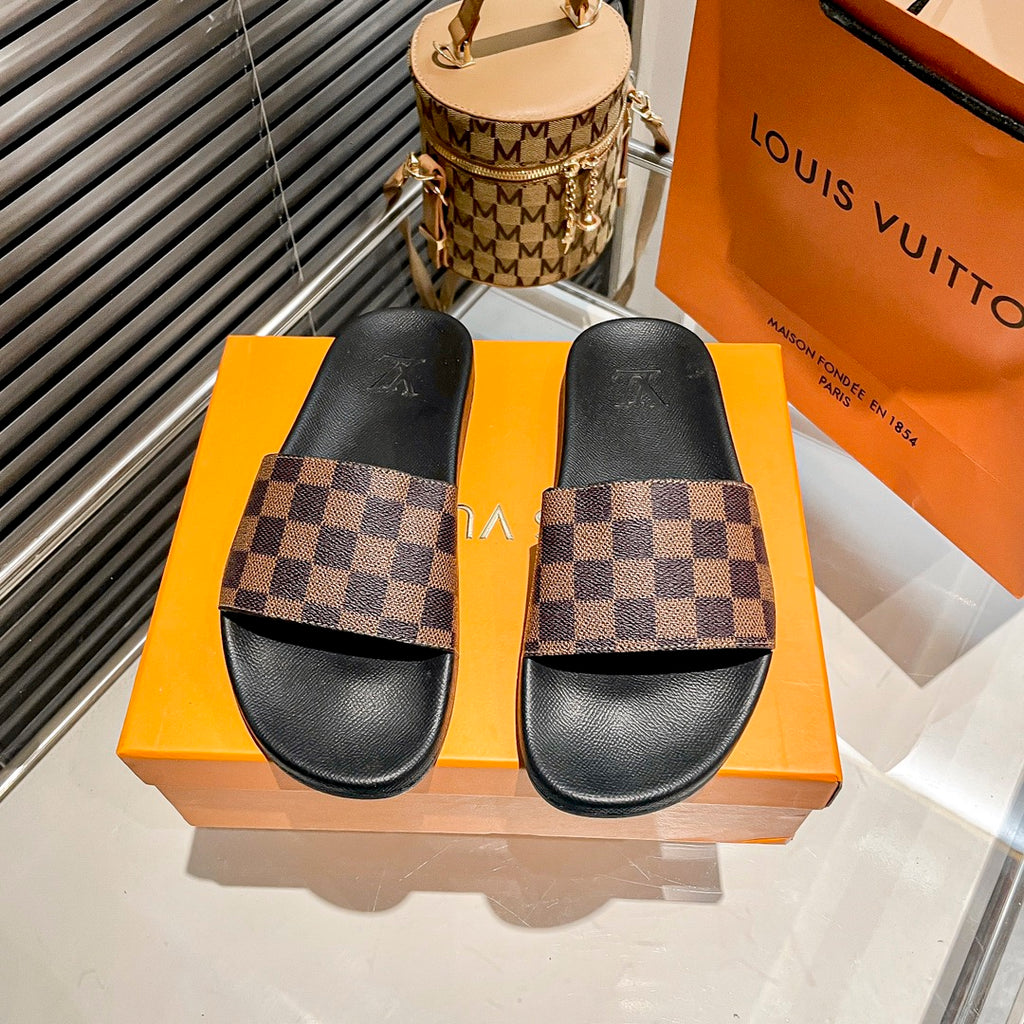 14E195Z Popular Slippers