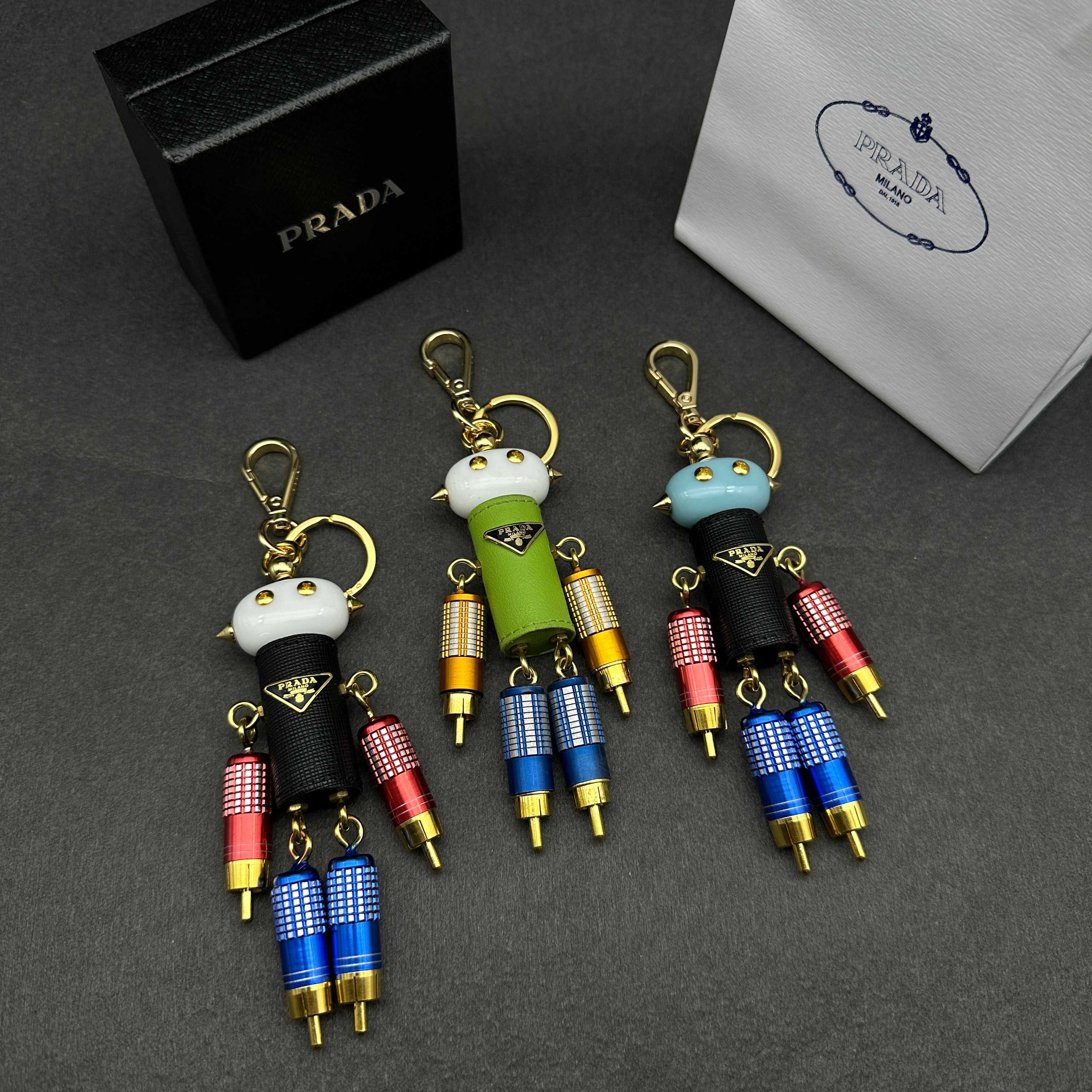 35QP2A Popular bag 's charms accessories