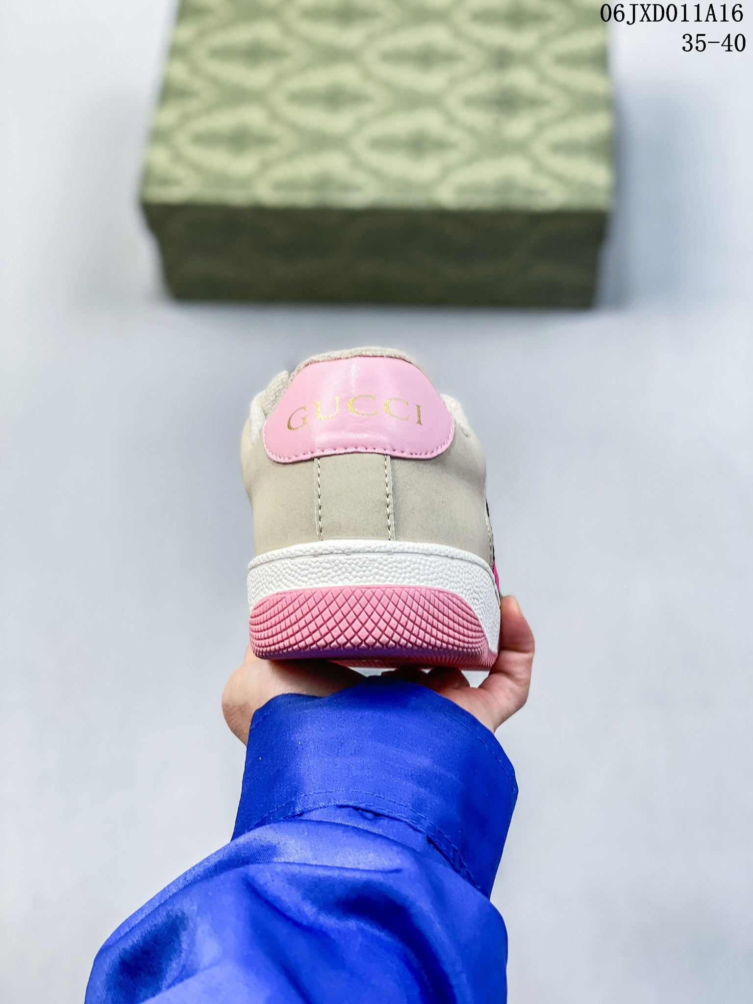 4YB60Z Popular Sneakers