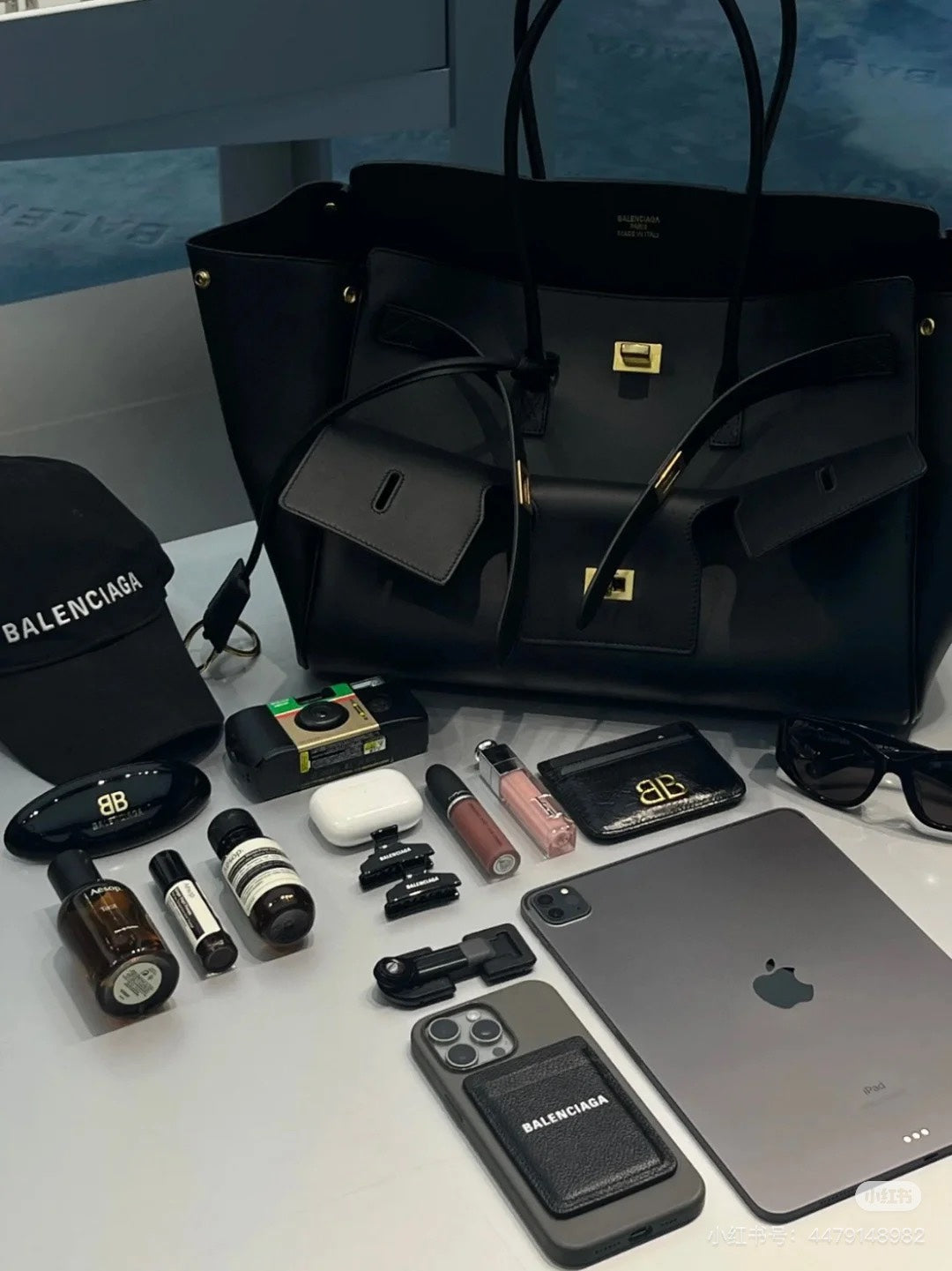 146RJ1B Popular leather bags
