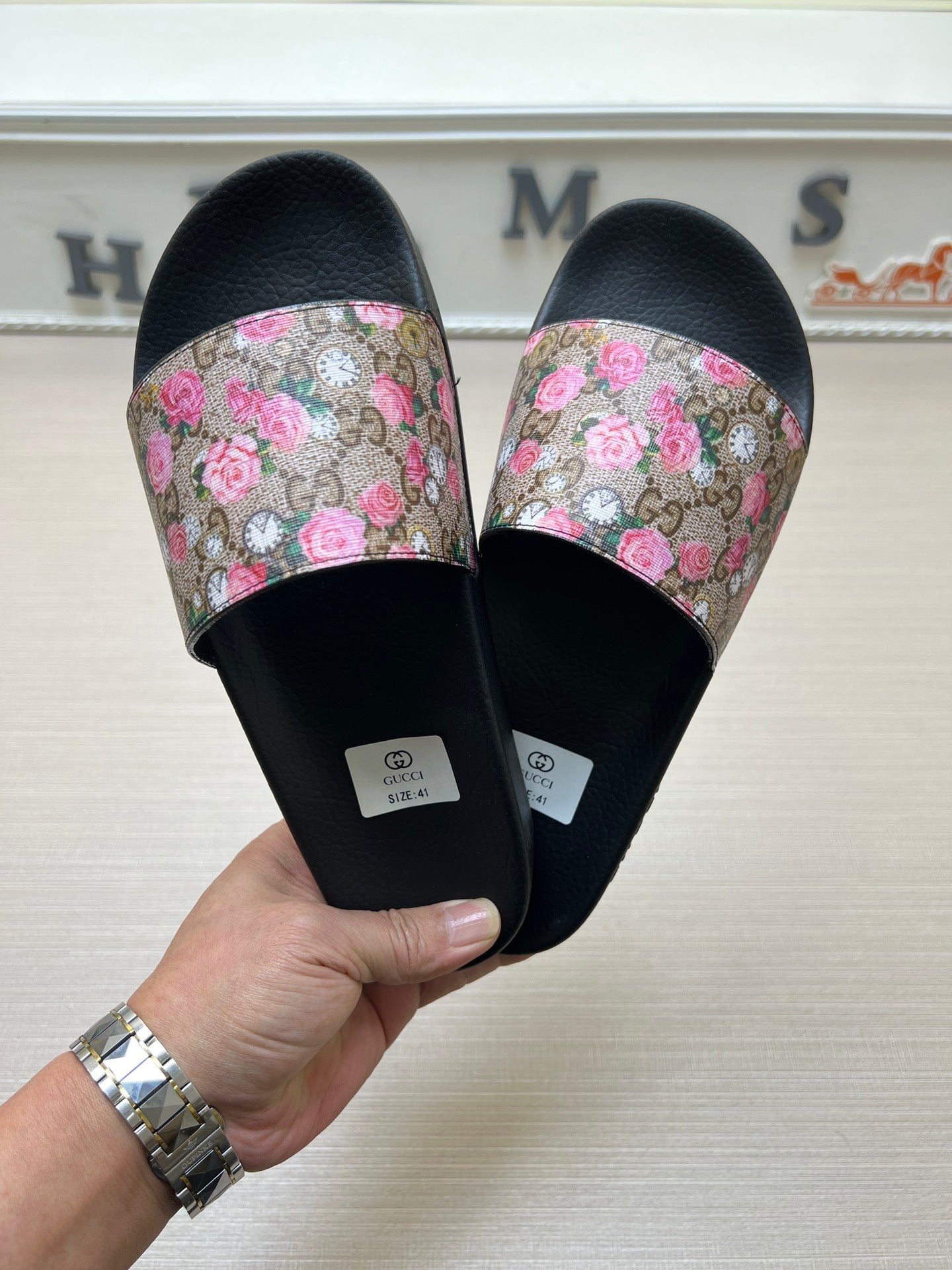 5WB239Z Popular Slippers
