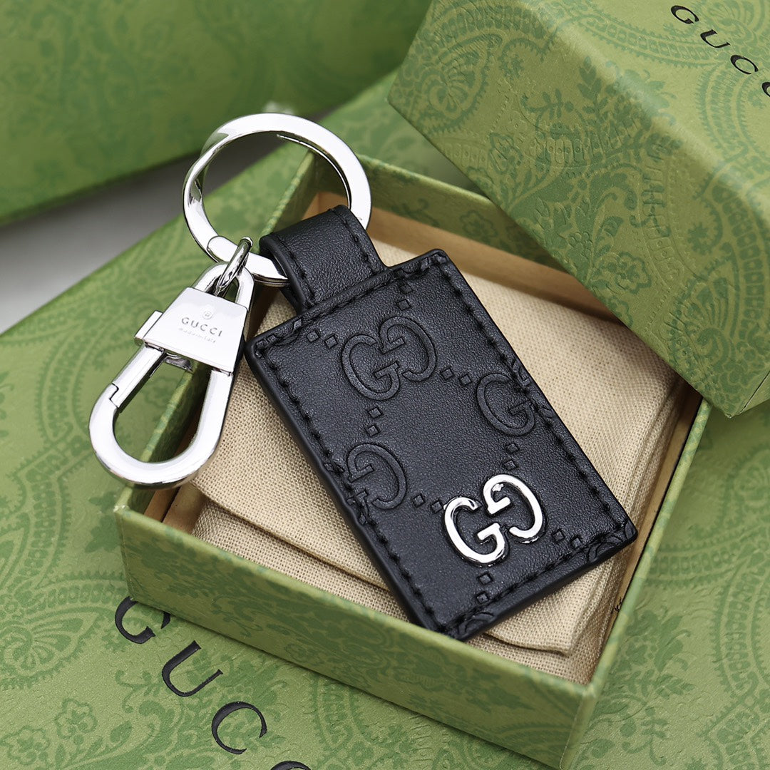 35ZB102A Popular bag 's charms accessories