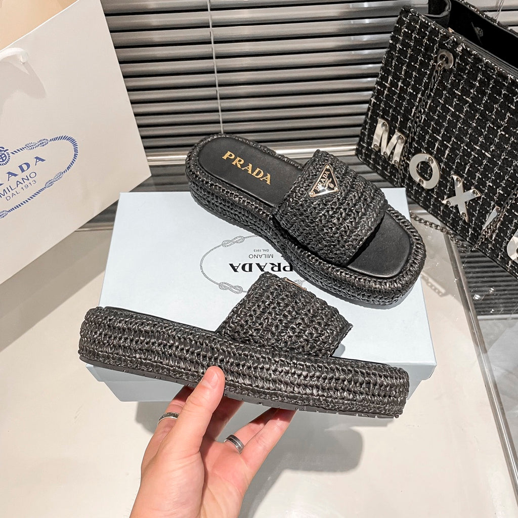 14PD21Z Popular slippers