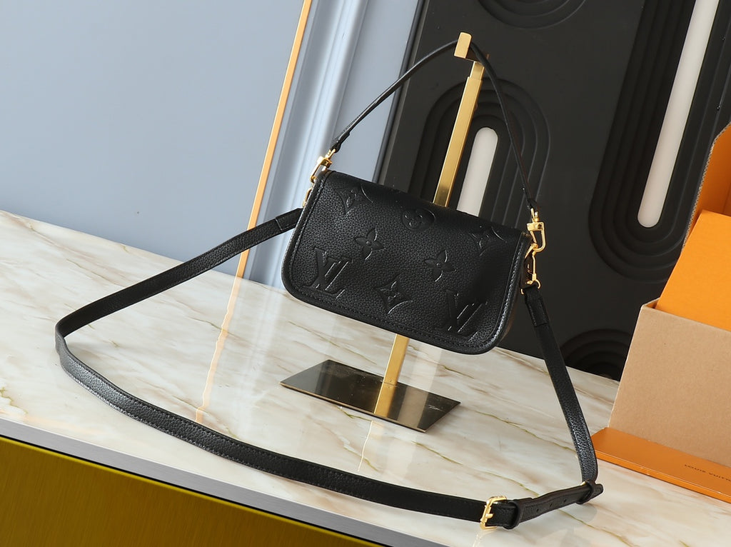 15XE3B Popular   leather bag