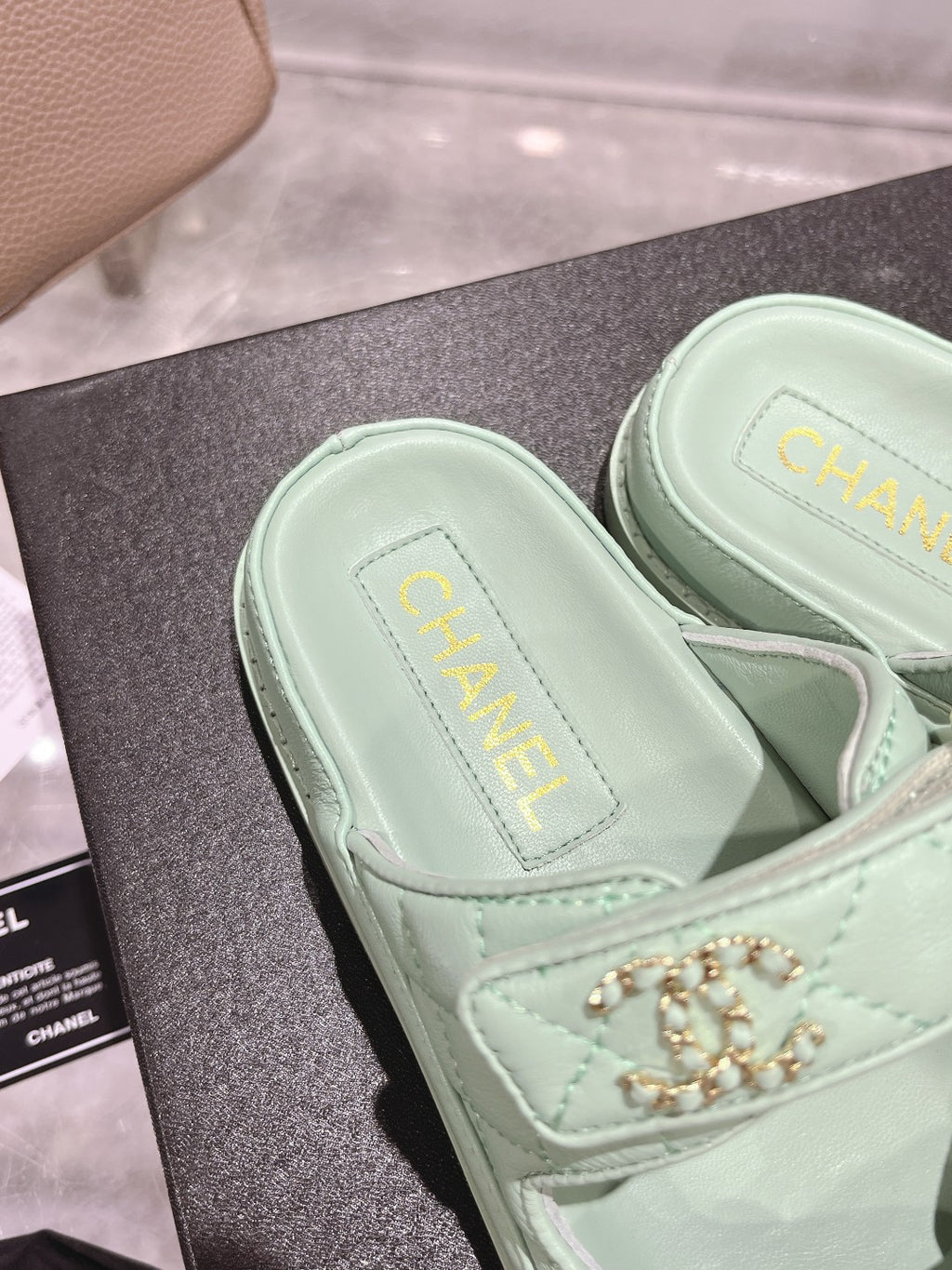 245RC6Z Popular leather shoes