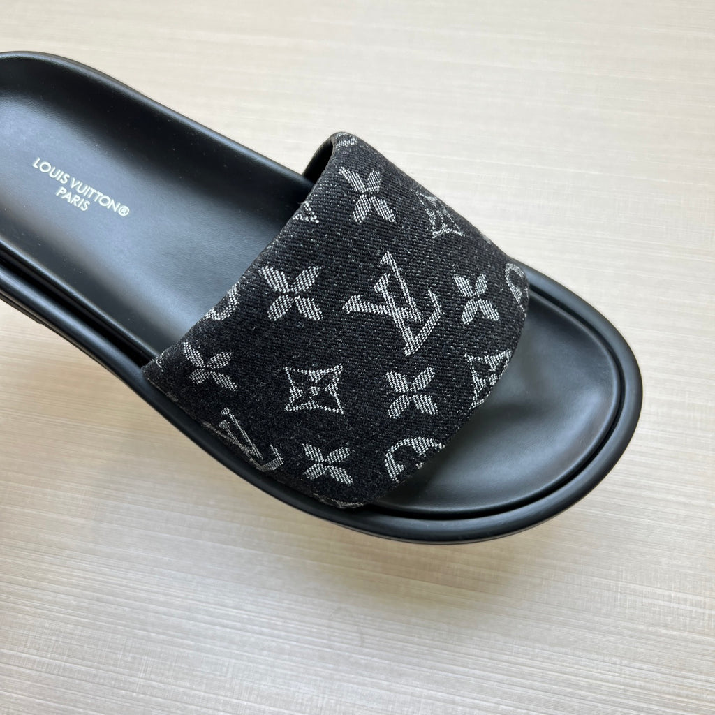 535ZE302Z Popular Slippers