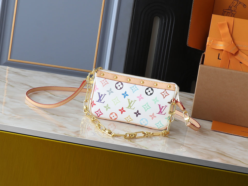 155NE30B Popular    leather bag