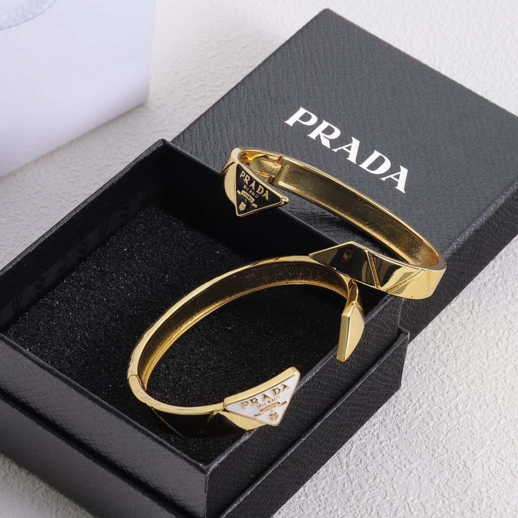 1YPD67K  Popular Bracelets