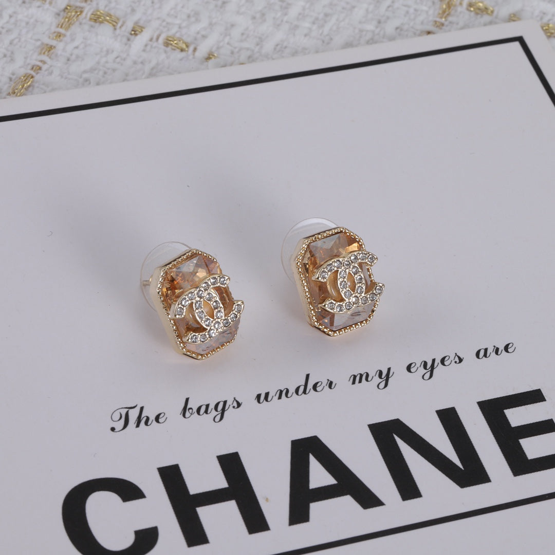 14C303E Popular Earrings