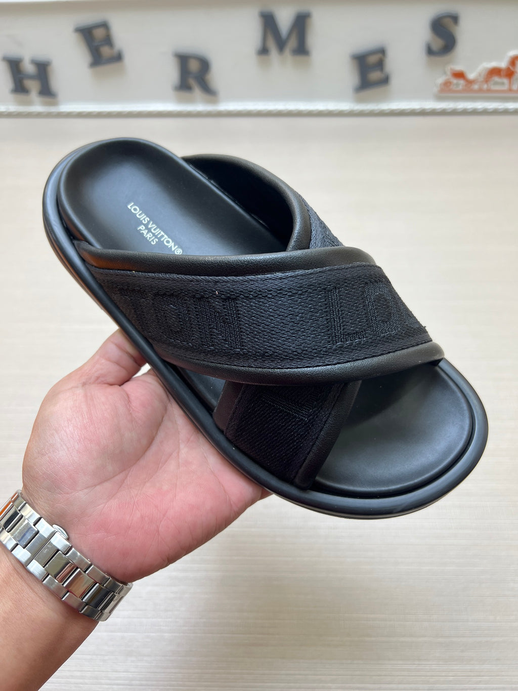535ZE271Z Popular Slippers