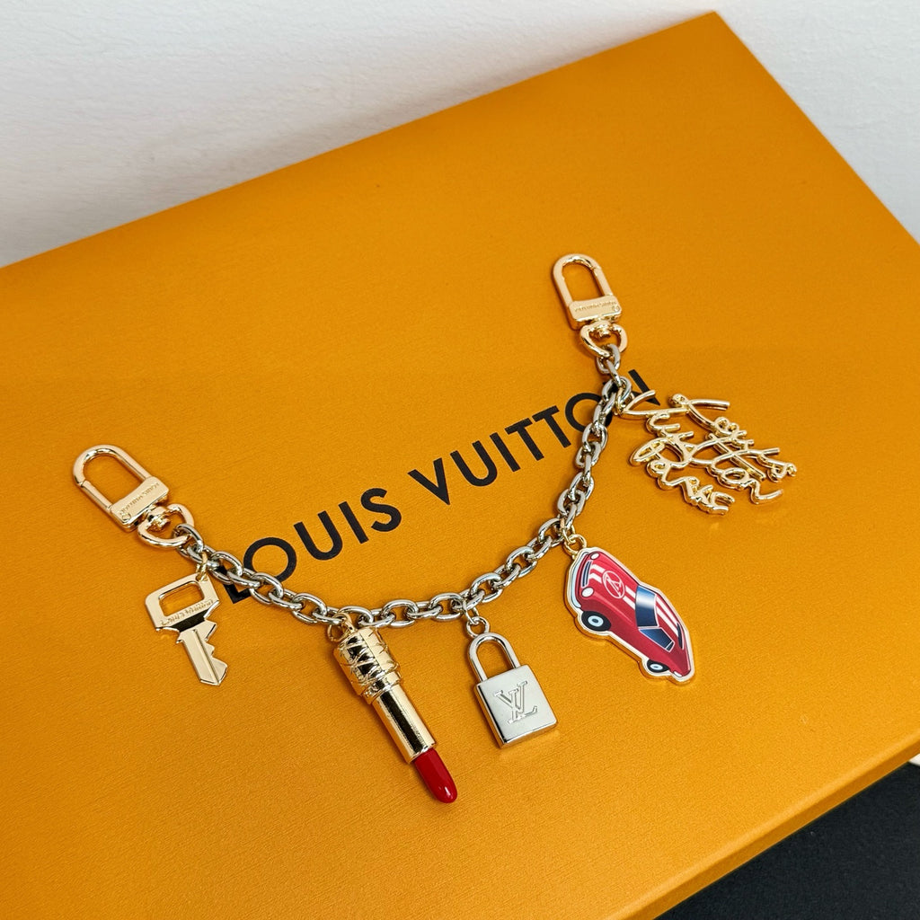 35QE34A Popular bag 's charms accessories