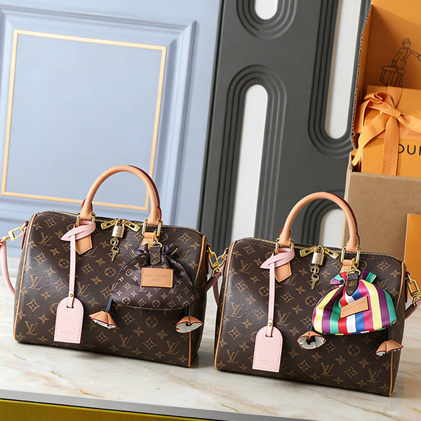 136PE23B Popular leather bag