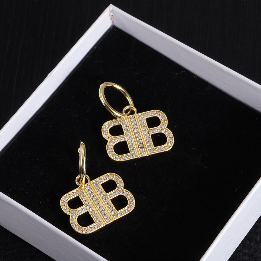 14J131E Popular Earrings