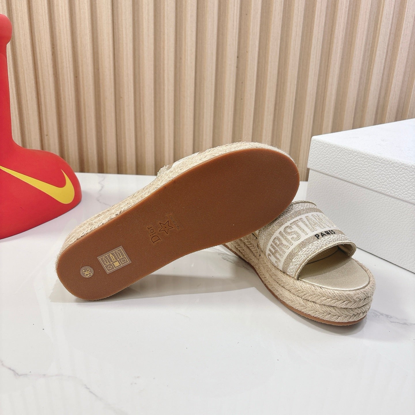 285ZD22Z  Popular leather Shoes