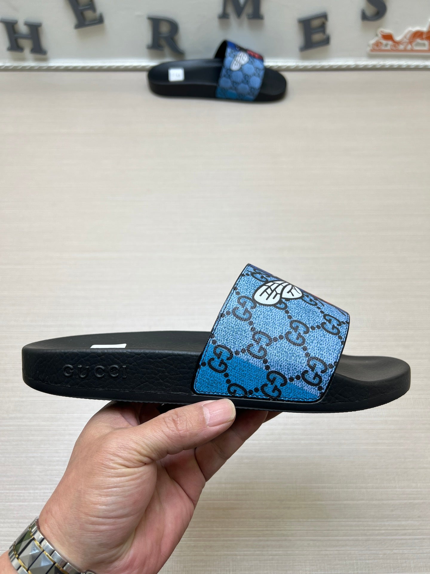5LB235Z Popular Slippers