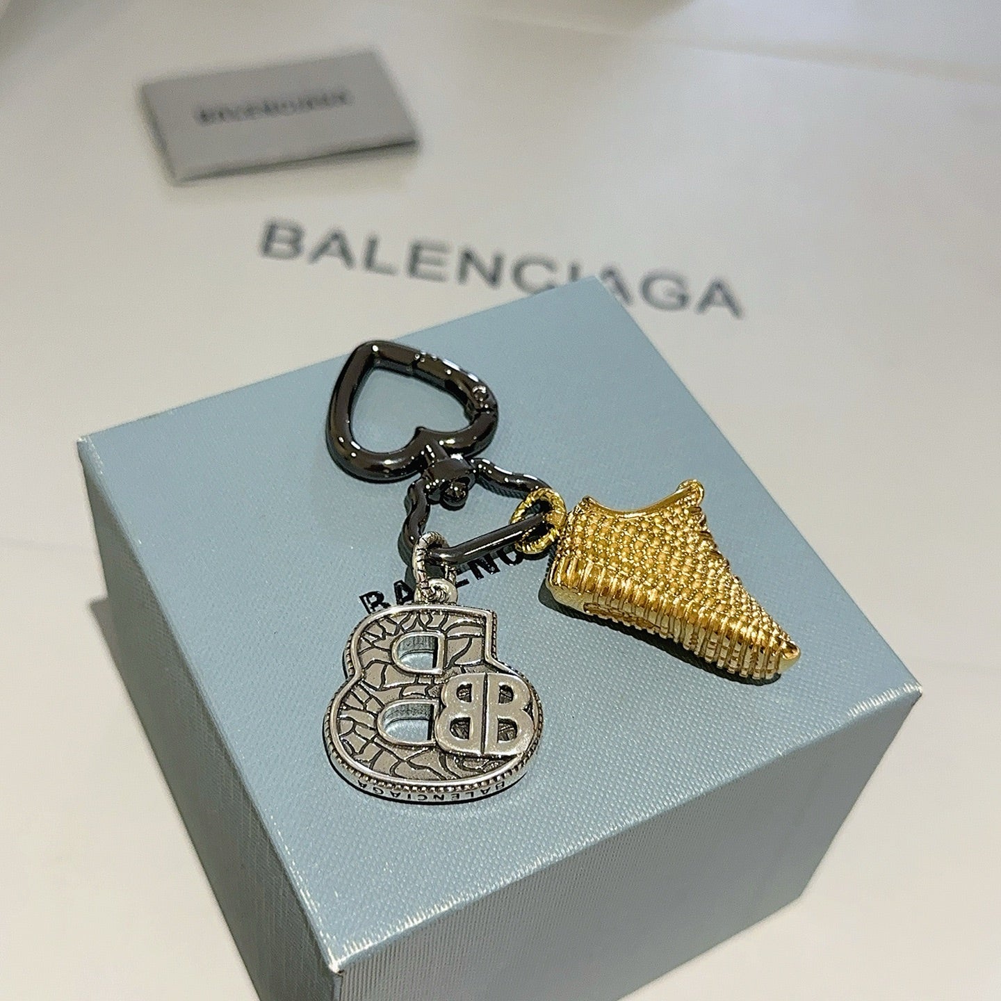 35ZJ76A Popular bag 's charms accessories